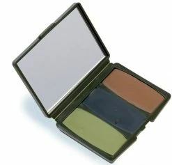 Discount 😀 Hunters Specialties Woodland Camo Makeup Compact 🥰